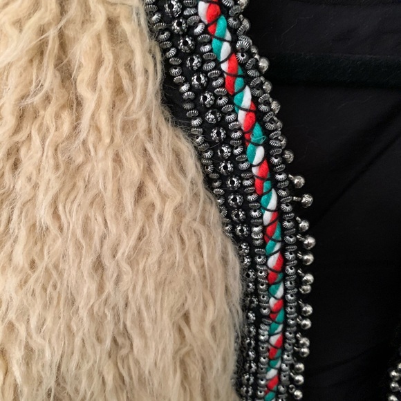 Zara Vest - Picture 3 of 4